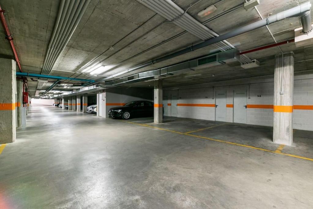 Moderno Apartamento Con Piscina Y Parking กรานาดา ภายนอก รูปภาพ