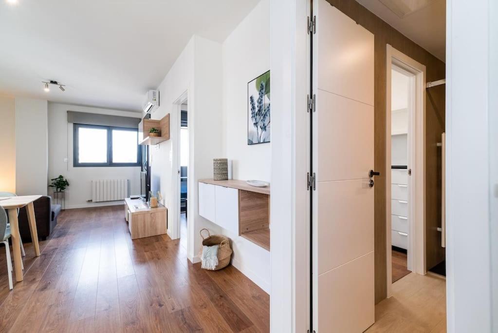 Moderno Apartamento Con Piscina Y Parking กรานาดา ภายนอก รูปภาพ