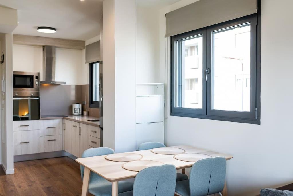 Moderno Apartamento Con Piscina Y Parking กรานาดา ภายนอก รูปภาพ