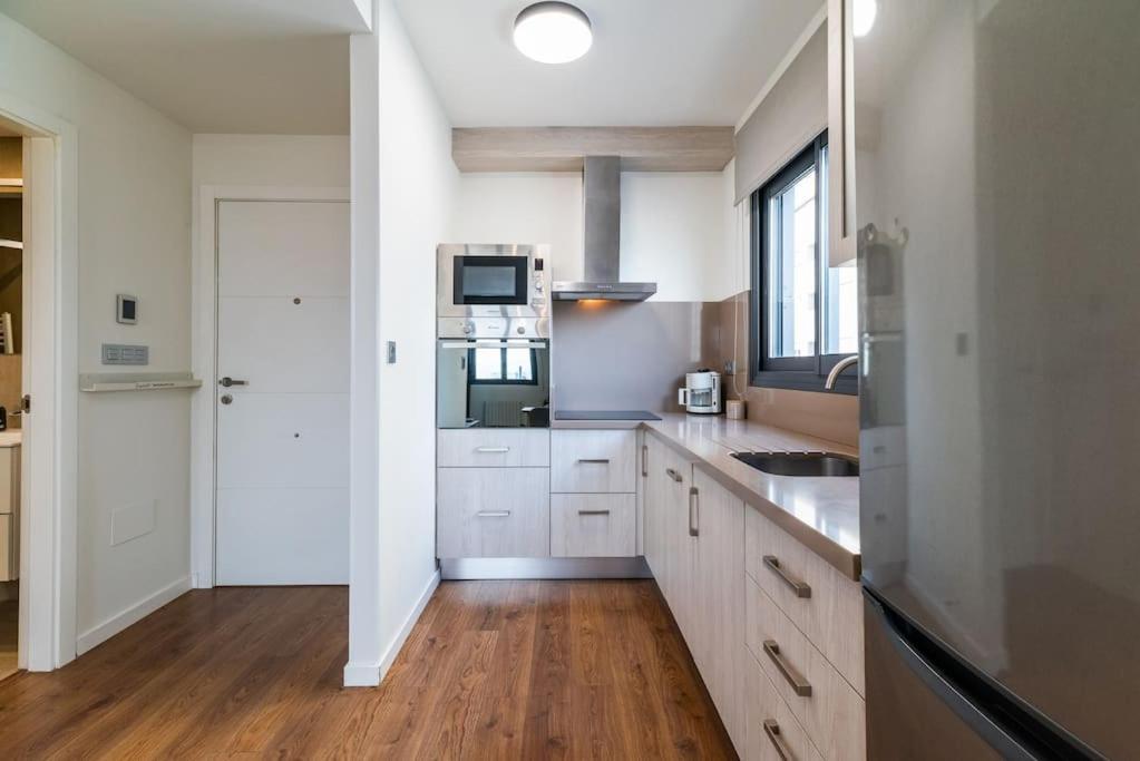 Moderno Apartamento Con Piscina Y Parking กรานาดา ภายนอก รูปภาพ